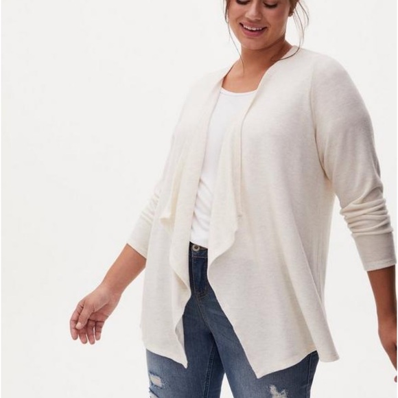 NWT torrid Super Soft Cream Drape Front Cardigan, size 1 - Picture 1 of 8